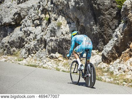 Col Du Serre De Tourre,france - July 15,2016: The Dutch Cyclist Jakob Fuglsang Of Astana Team Riding