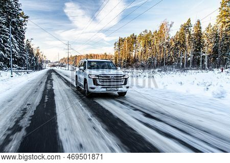 Moscow, Russia - December 11, 2021 Toyota Land Cruiser 300 Premium (j300), Modern Suv. Exterior Fron