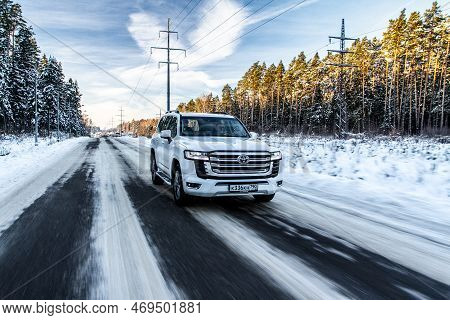 Moscow, Russia - December 11, 2021 Toyota Land Cruiser 300 Premium (j300), Modern Suv. Exterior Fron
