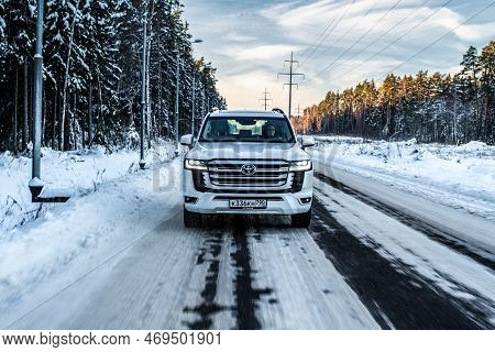 Moscow, Russia - December 11, 2021 Toyota Land Cruiser 300 Premium (j300), Modern Suv. Exterior Fron