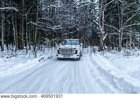 Moscow, Russia - December 11, 2021 Toyota Land Cruiser 300 Premium (j300), Modern Suv. Exterior Fron