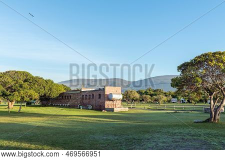 Gansbaai, South Africa - Sep 21, 2022: A Sunrise View Of Uilenkraalsmond Resort At Franskraalstrand 