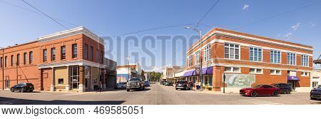 Poteau, Oklahoma, Usa - October 15, 2022: The Old Business District On Dewey Avenue