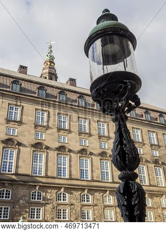 Copenhagen, Denmark - Oct 19, 2018: Perspective View Of Ornate Lamp In Rigsdagsgarden Area. State Go