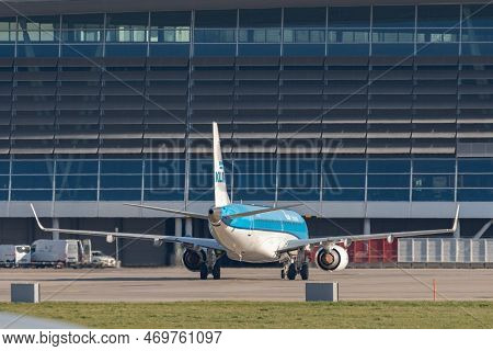 Zurich, Switzerland, January 19, 2023 Klm Royal Dutch Airlines Embraer E190-std Aircraft Is Parking 