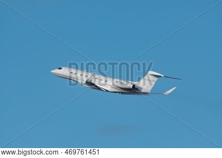 Zurich, Switzerland, January 19, 2023 Gulfstream G650 Business Aircraft Is Taking Off From Runway 28