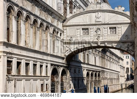View Of The Brdige Of Sighs, Ponte Dei Sospiri In Venice. Italy