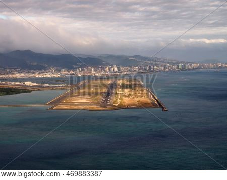 Honolulu, Hawaii - January 25, 2015: A Bird's Eye View Of The Honolulu International Airport And Its