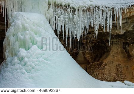 The Bottom Of An Icefall Is Framed By A Curtain Of Icicles.  Kaskaskia Canyon, Starved Rock State Pa