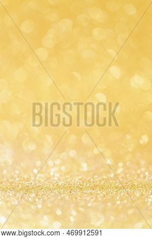 Christmas Golden Bright Glowlight Shine Effect Glitter Texture Blurred Bokeh Abstract  Background.ho