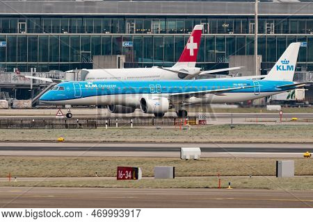 Zurich, Switzerland, January 20, 2023 Klm Royal Dutch Airlines Embraer E195-e2 Aircraft Is Taxiing T