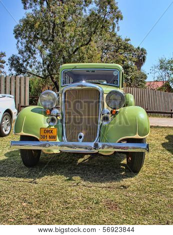 1933 Dodge Six Series Dp Sedan Front View