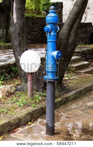Fire hydrant
