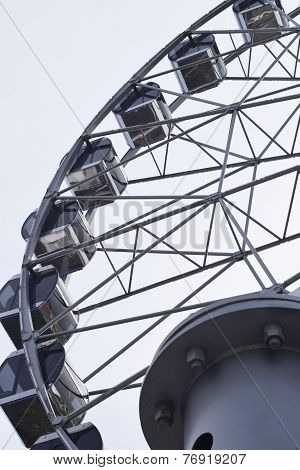 Ferris wheel