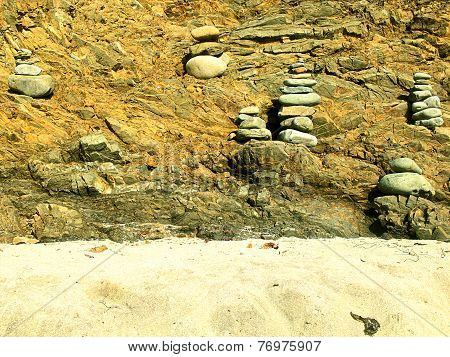 Stone balancing on the beach
