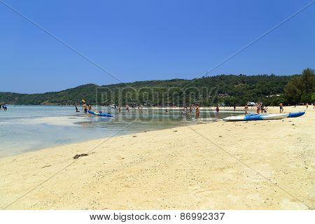 Loh Dalum Beach, Phi-phi Don Island