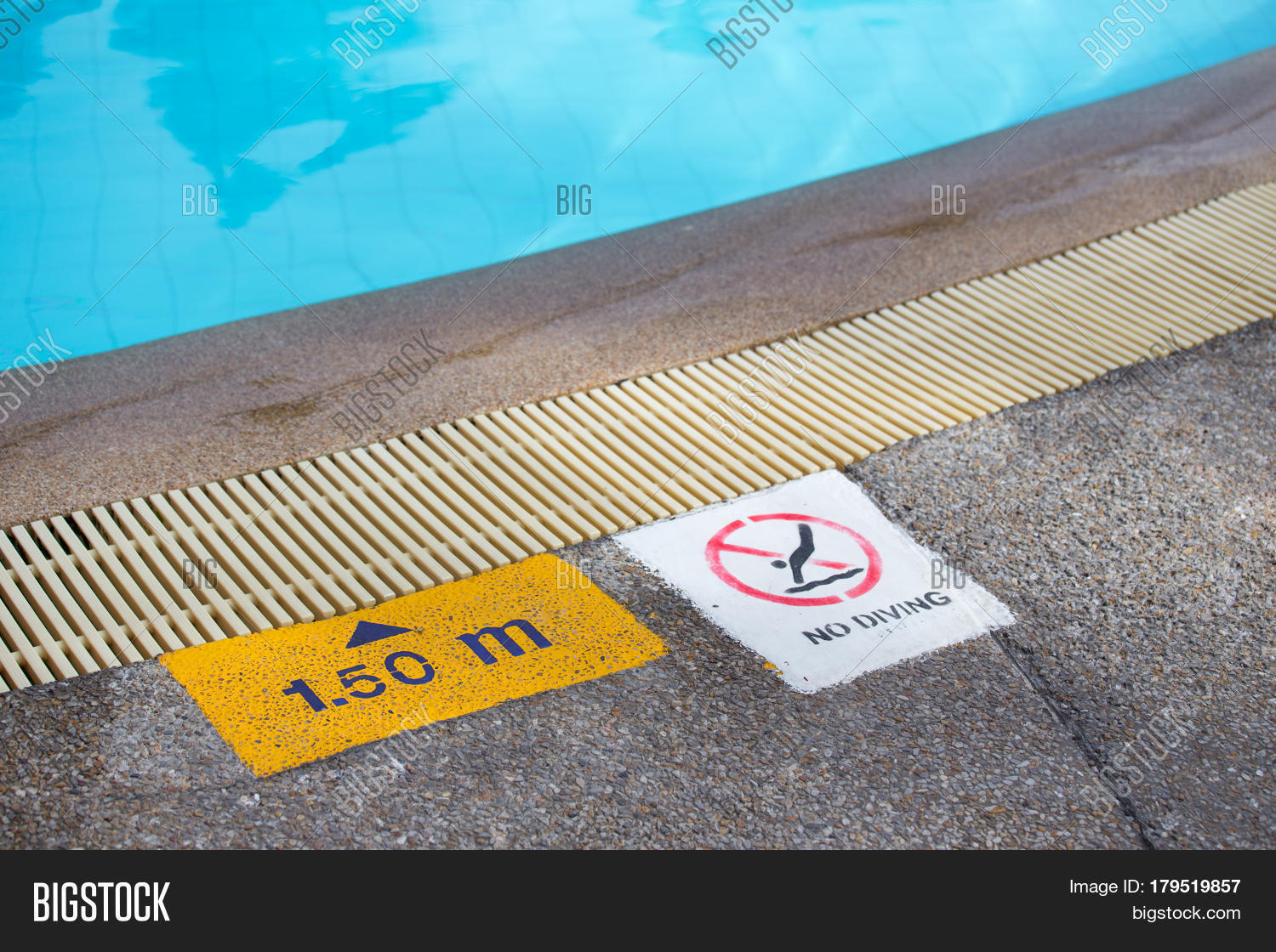 No Diving Depth Sign Image & Photo (Free Trial) | Bigstock