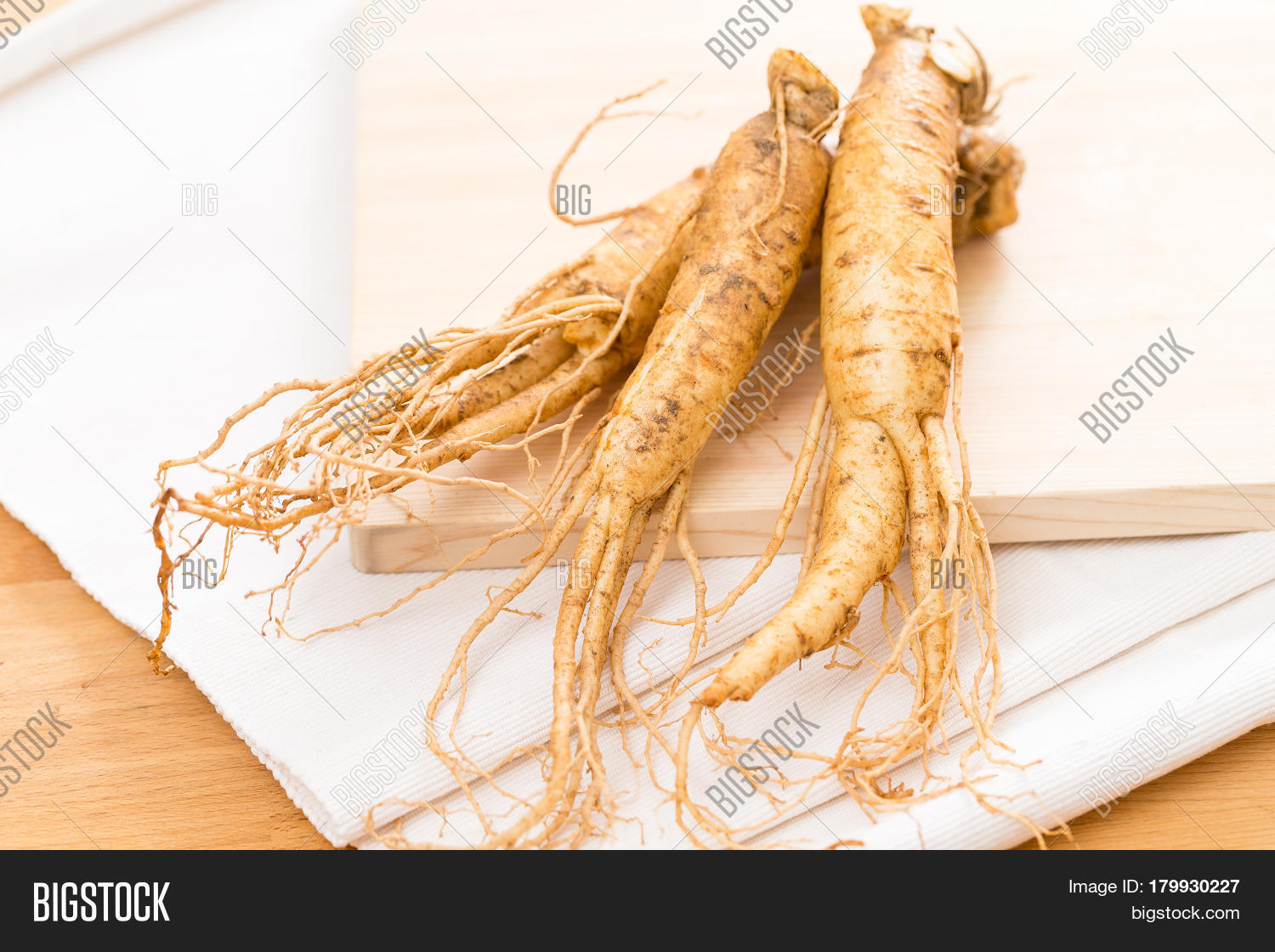 Fresh Ginseng Root Image & Photo (Free Trial) Bigstock