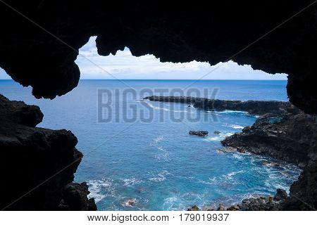 Cliffs And Pacific Ocean Landscape Vue From Ana Kakenga Cave In Easter Island