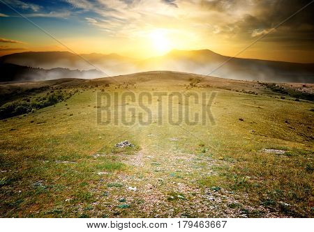 Footpath to Chater Dag at the sunrise