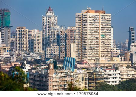 A view of buildings behind Chowpatty Beach in  Amar Wadi on a clear autumn day