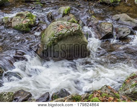 creek with running water