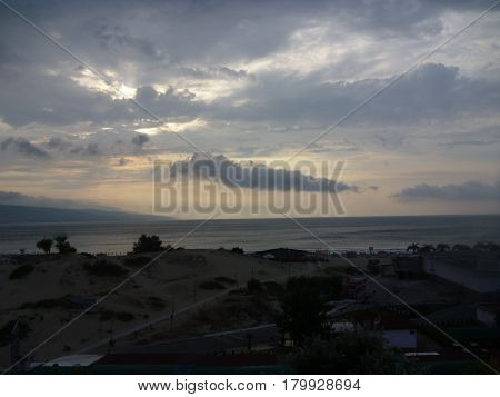 Magnificent views of the Skyline over Sea