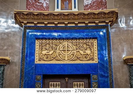 Kronstadt, Russia-09/16/2018: Naval Cathedral Of St. Nicholas The Wonderworker (nikolsky Stauropegic