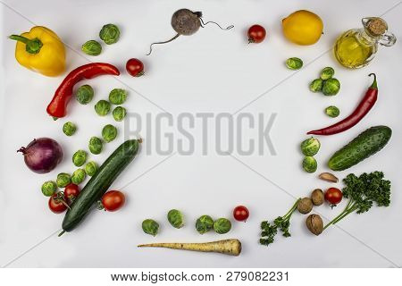 Seasonal Vegetables - Broccoli, Bell Peppers, Tomatoes, Onions, Garlic With Spices And Herbs. Ingred