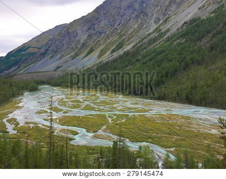 Kucherla River Spill. Mountain River Valley. Blue Kucherla River In Belukha National Park, Altai Mou
