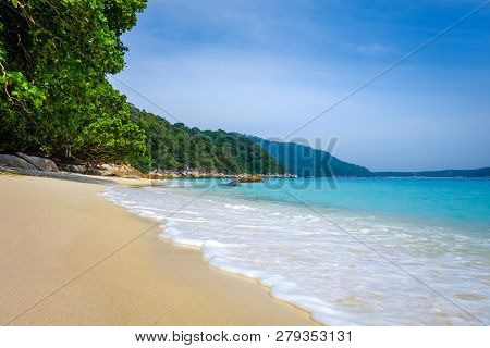 Turtle Sanctuary Beach, Perhentian Islands, Terengganu, Malaysia