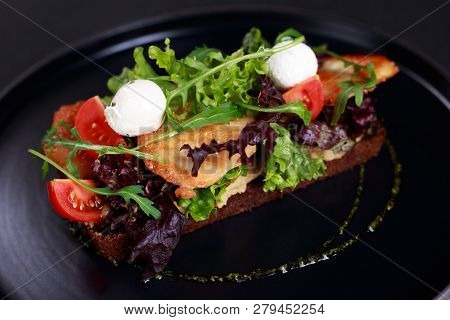 Healthy Snack, Toast For Breakfast Or Lunch With Rye Bread, Grilled Chicken And Vegetables. Traditio