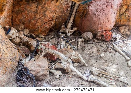 San Bernardo, Colombia - August 31, 2015: Model Of Pirate Skeletons On Palma Island Of San Bernardo 