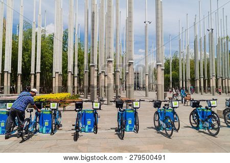 Medellin, Colombia - September 4, 2015: One Of The Stations Of Bicycle Rental Service Encicla. Cisne