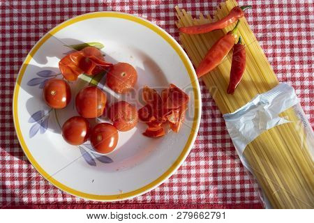 Spaghetti  èasta With Arrabbiata Sauce Made With Fresh Cherry Tomatoes And Hot Chili Pepper