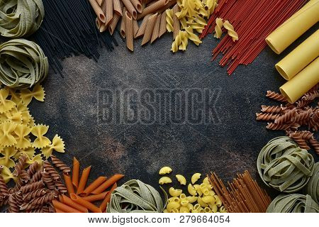 Mix Of Organic Colorful Italian Pasta : Tagliatelli, Penne, Fusilli, Spaghetti, Canneloni, Farfalle 