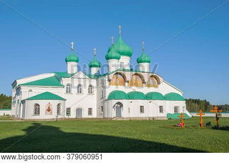 Spaso-preobrazhensky Cathedral On A Sunny June Morning. Holy Trinity Alexander Svirsky Monastery. Le