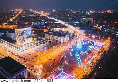 Gomel, Belarus - January 13, 2020: Main Christmas Tree And Festive Illumination On Lenin Square In H