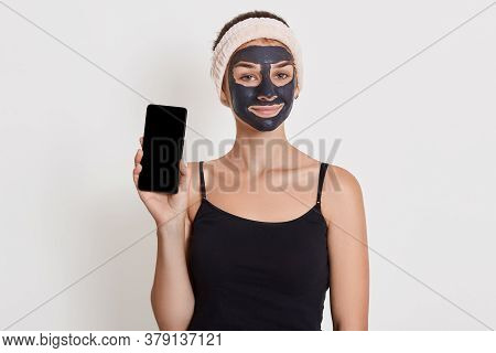 Smiling Girl Look At Camera, Being Photographed After Bathing, Wearing Black T Shier And Hair Band, 