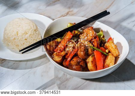 Chinese Shrimp With Mixed Sauteed Vegetables In A Brown Garlic Sauce