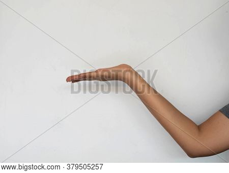 Human Hand Finger Point To Lef Side Of Background,body Language