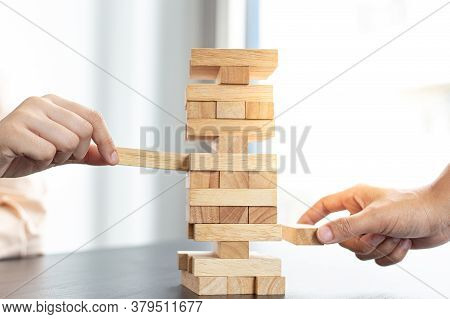 Planning To Reduce Investment Risks, Plan And Strategy In Business, Establishing A Business Risk Mit