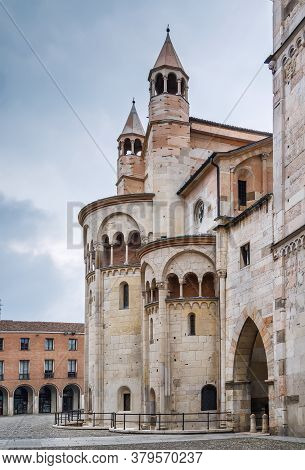Modena Cathedral Is A Roman Catholic Romanesque Church In Modena, Italy. Consecrated In 1184, It Is 