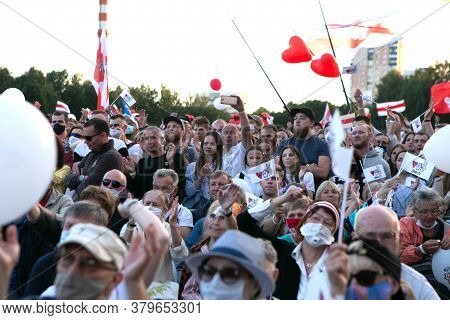 Minsk/belarus - July 30, 2020: Supporters Of Presidential Candidate Svetlana Tikhanovskaya At Her Ca