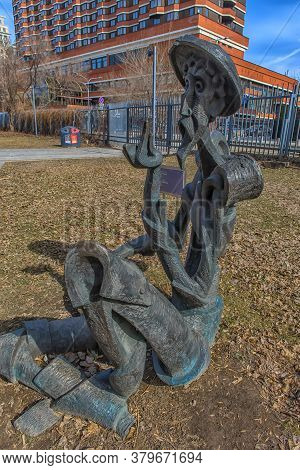 Russia, Moscow 05,04,2019 Sculpture Park Museon, Sculpture Don Quixote