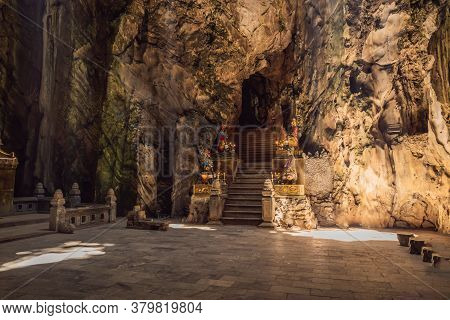 Huyen Khong Cave With Shrines, Marble Mountains, Vietnam