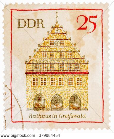 Gdr- Circa 1974: A Stamp Printed In German Democratic Republic East Germany Shows Greifswald Town Ha