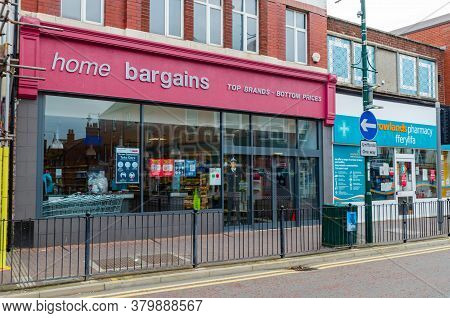 Prestatyn, Uk: Jul 06, 2020: A General View Of The High Street At Early Evening. A Rowlands Chemists