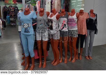 Russia, St. Petersburg, 23,07,2017 Mannequins In Pajamas In The Store