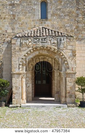 Heiligdom van St. Maria d' Anglona. Tursi. Basilicata. Italië.